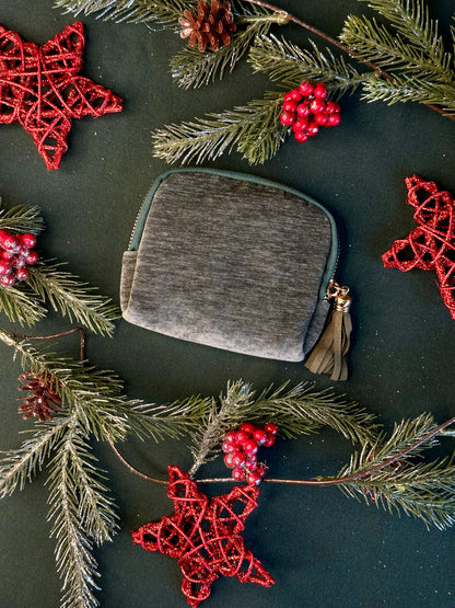 Jade of Love Bracelet Pouch