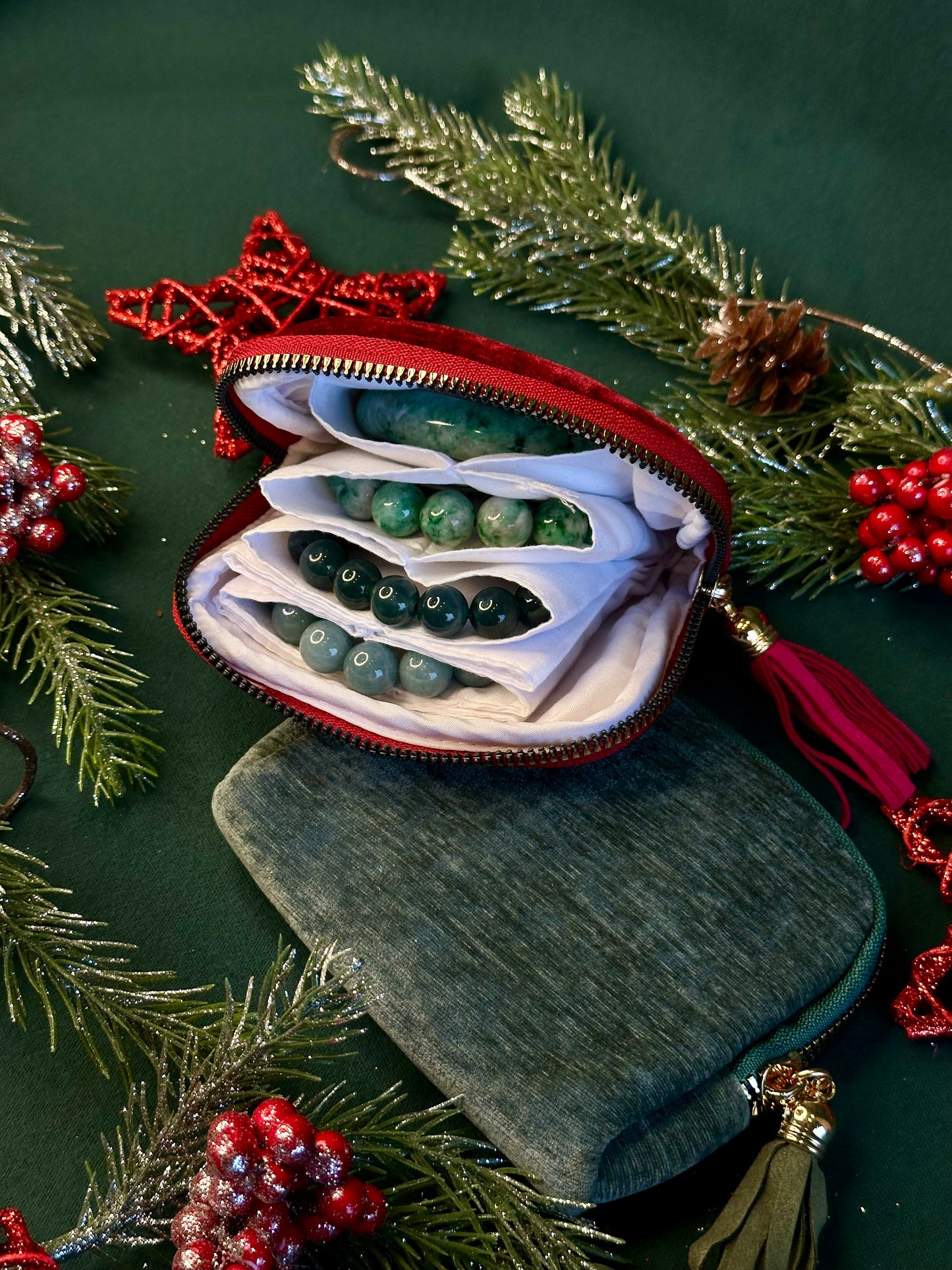 Jade of Love Bracelet Pouch