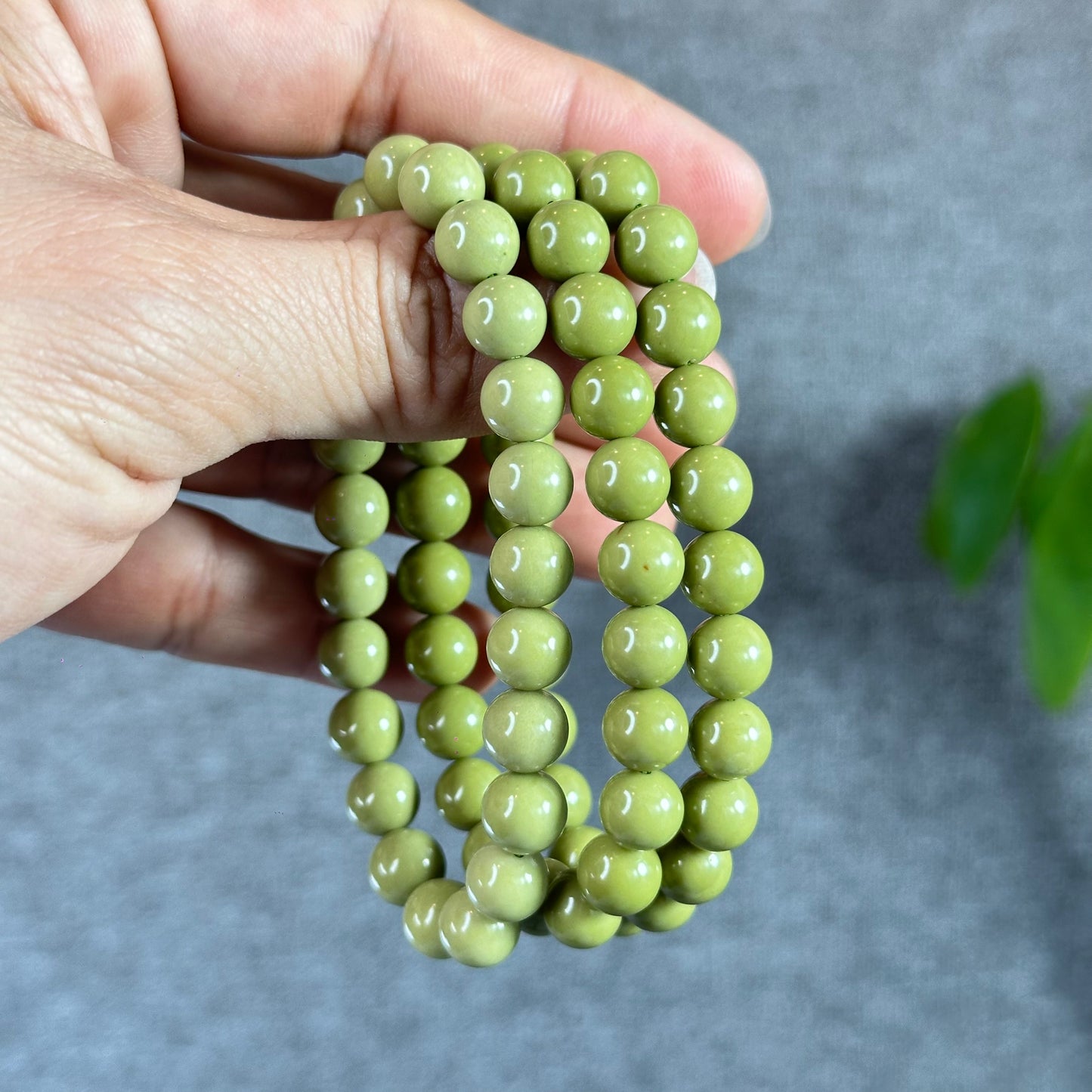 Natural Pastel Green Alashan Agate Bracelet Size 8 mm
