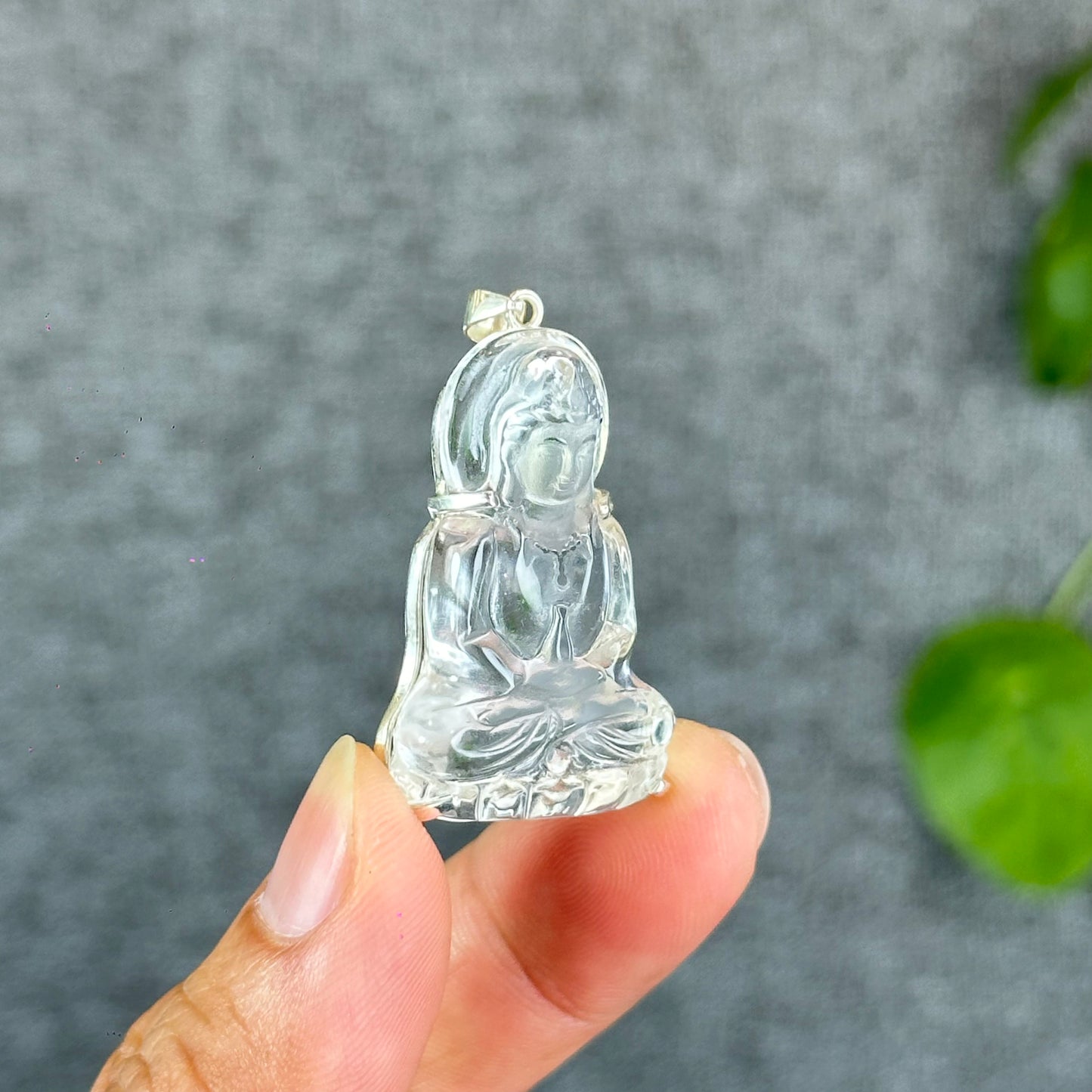 Natural Clear Quartz Tara Buddha Pendant with Paw Hook s92 Silver