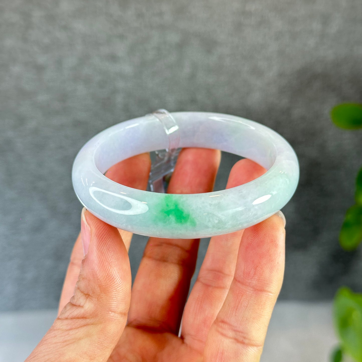Natural Jadetie Jade Bangle Leaf Style Size 57 mm