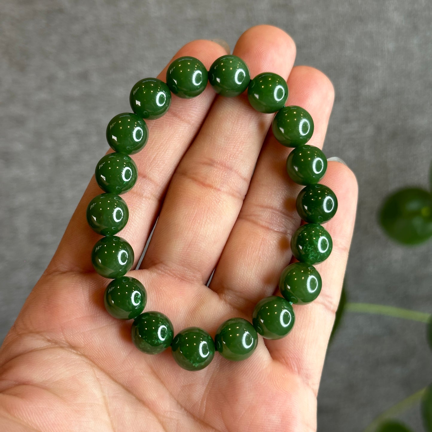 Nephrite Jade VIP Bracelet Size 10 mm