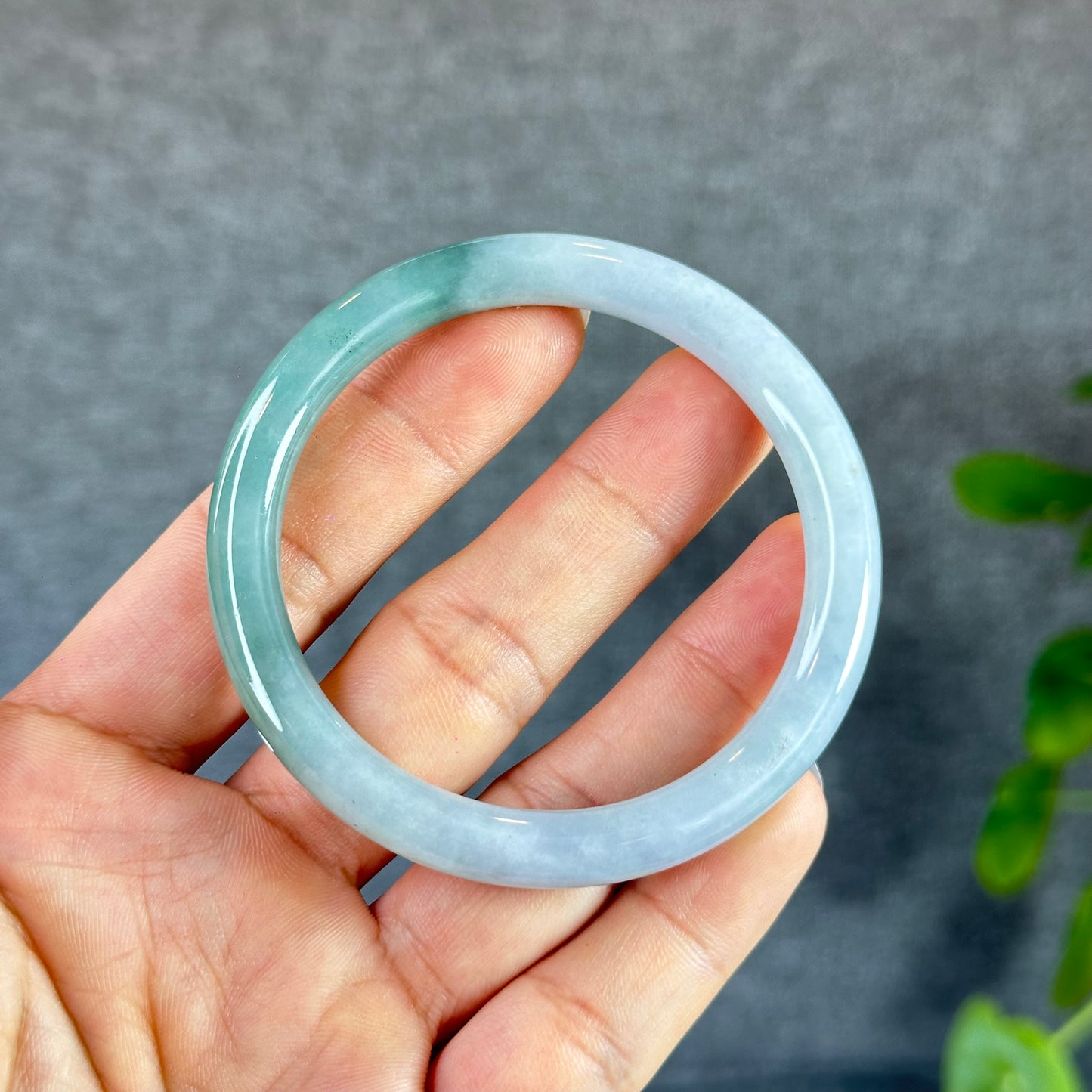 Moss Green Ivory White Natural Jadeite Jade Bangle Chopstick Style Size 55 mm