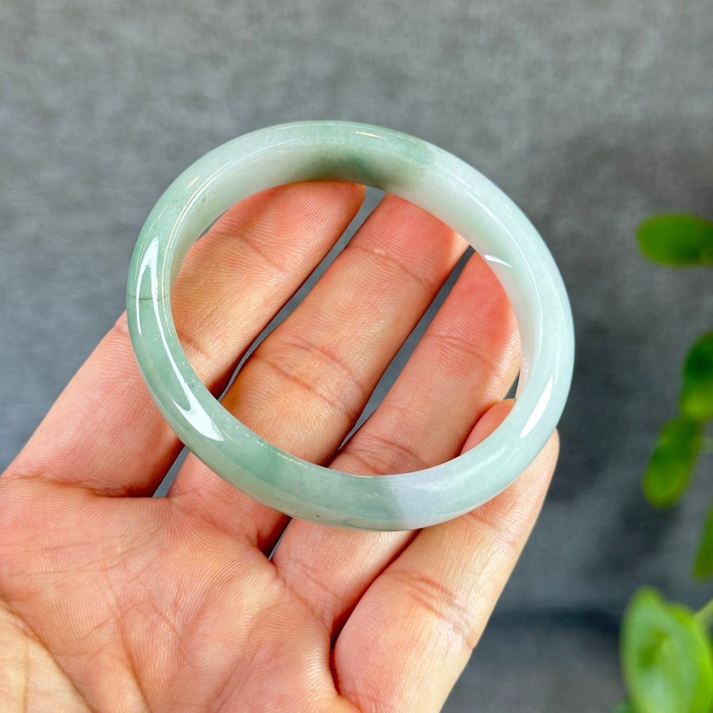 Moss Green Ivory White Natural Jadeite Jade Bangle Oval Leaf Style Size 55 mm