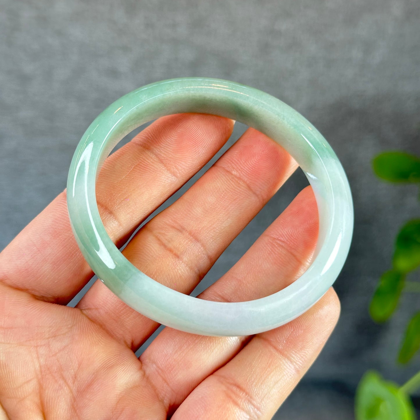 Moss Green Ivory White Natural Jadeite Jade Bangle Oval Leaf Style Size 55 mm