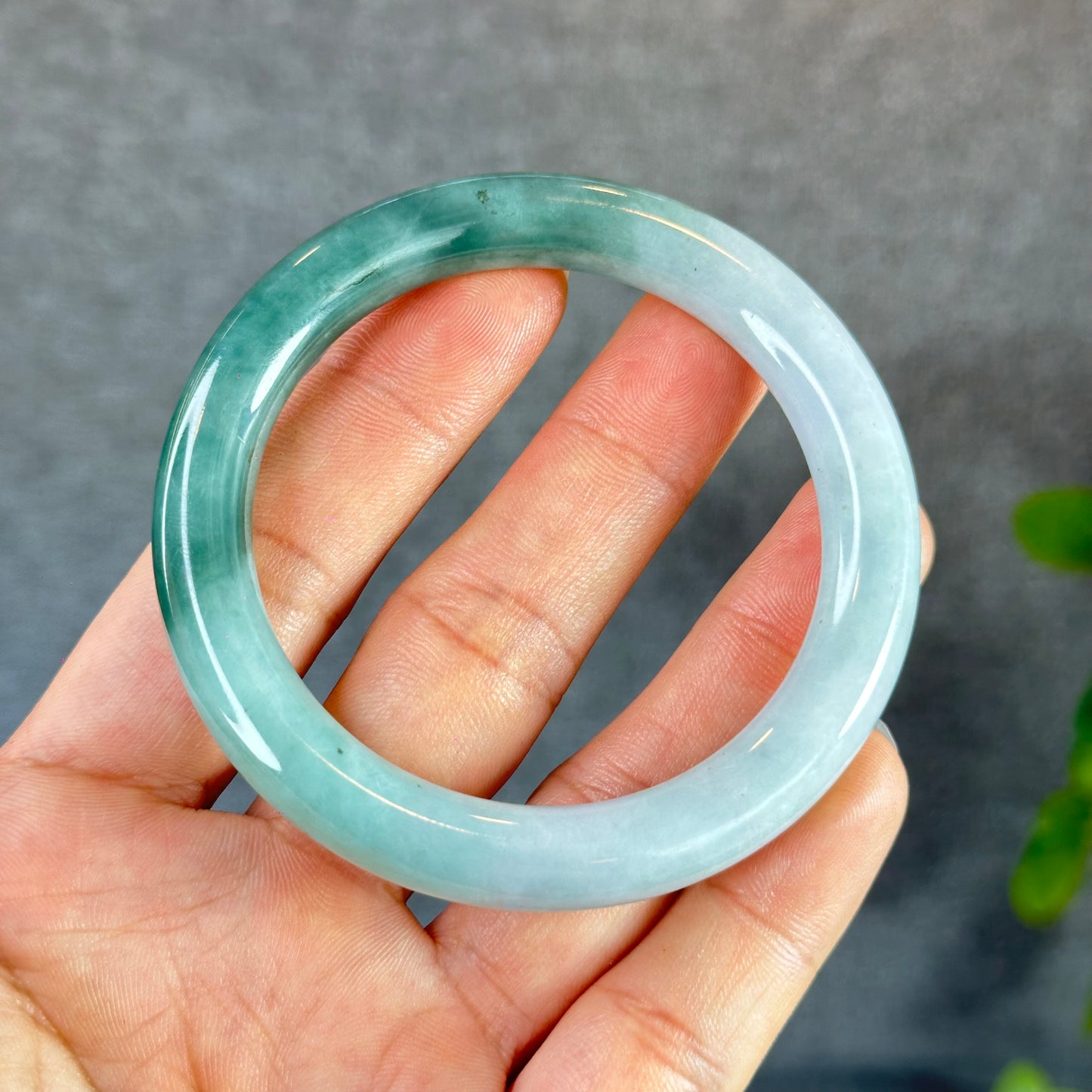 Moss Green Ivory White Natural Jadeite Jade Bangle Chopstick Style Size 55 mm