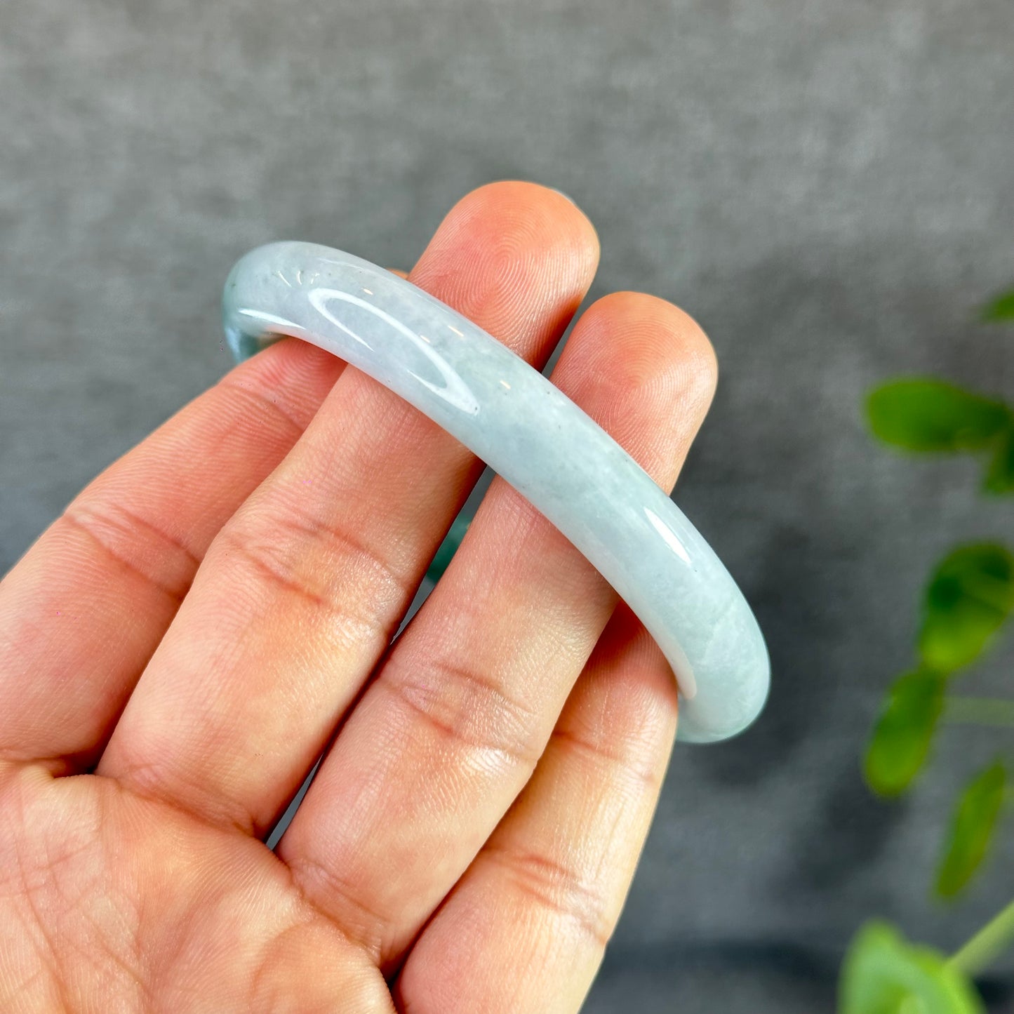 Moss Green Ivory White Natural Jadeite Jade Bangle Chopstick Style Size 55 mm
