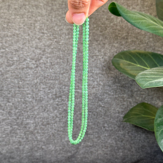 Bracelet triple tour de type A en jadéite glacée vert pomme taille 4 mm