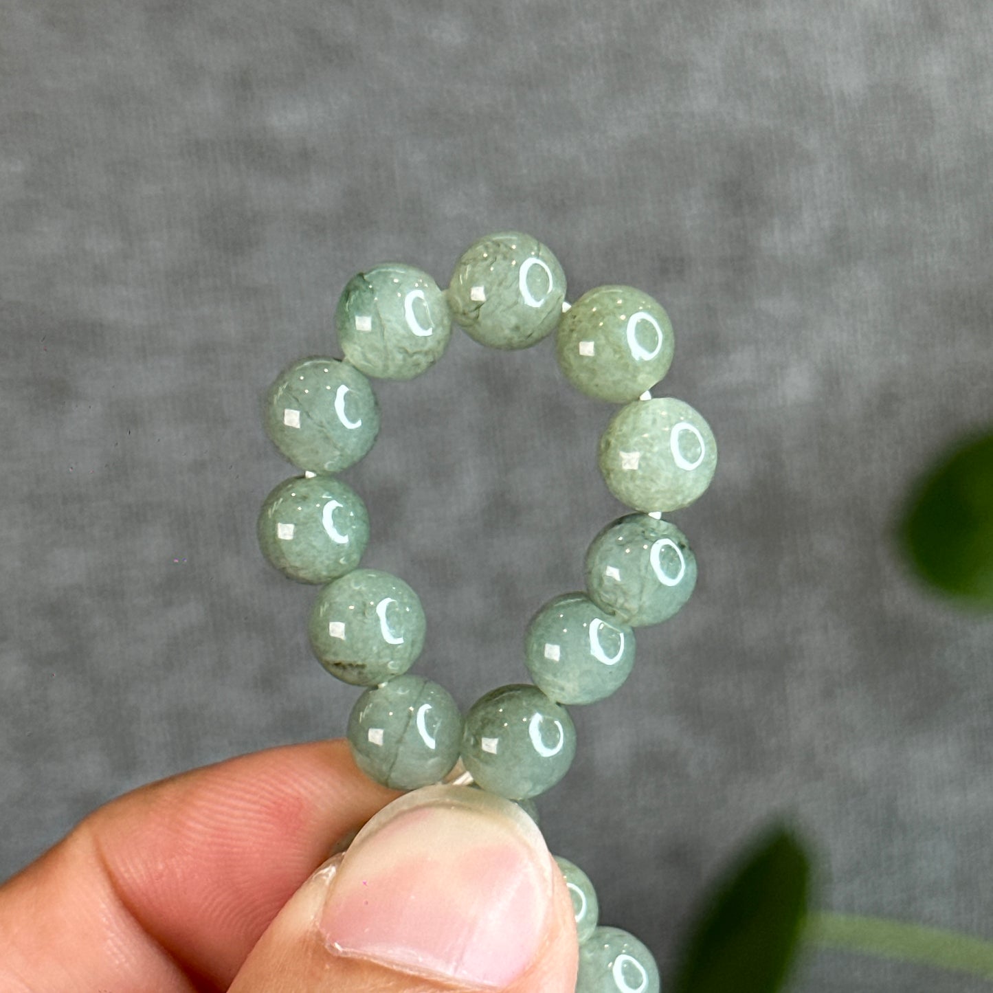 Light Moss Green Jadeite Jade Bracelet Size 7 mm