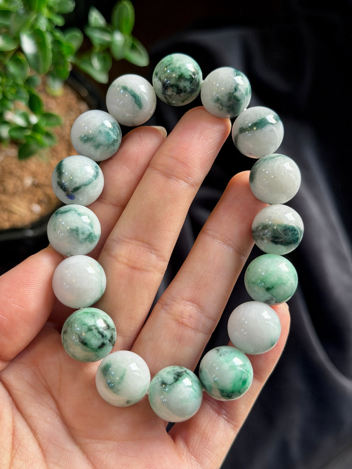 Natura Light-Dark Jadeite Jade Bracelet Size 14 mm