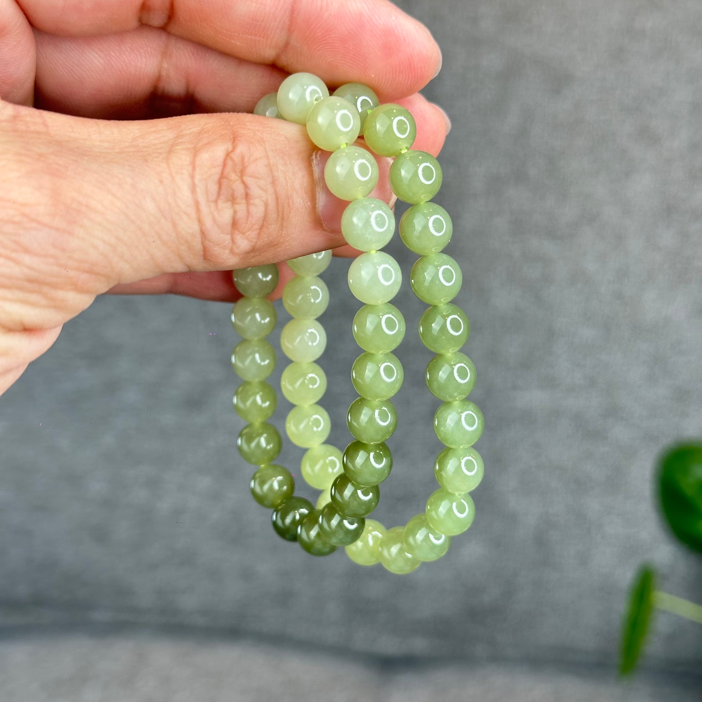 Natural Gradient Green Hetian Nephrite Jade Bracelet Size 8  mm