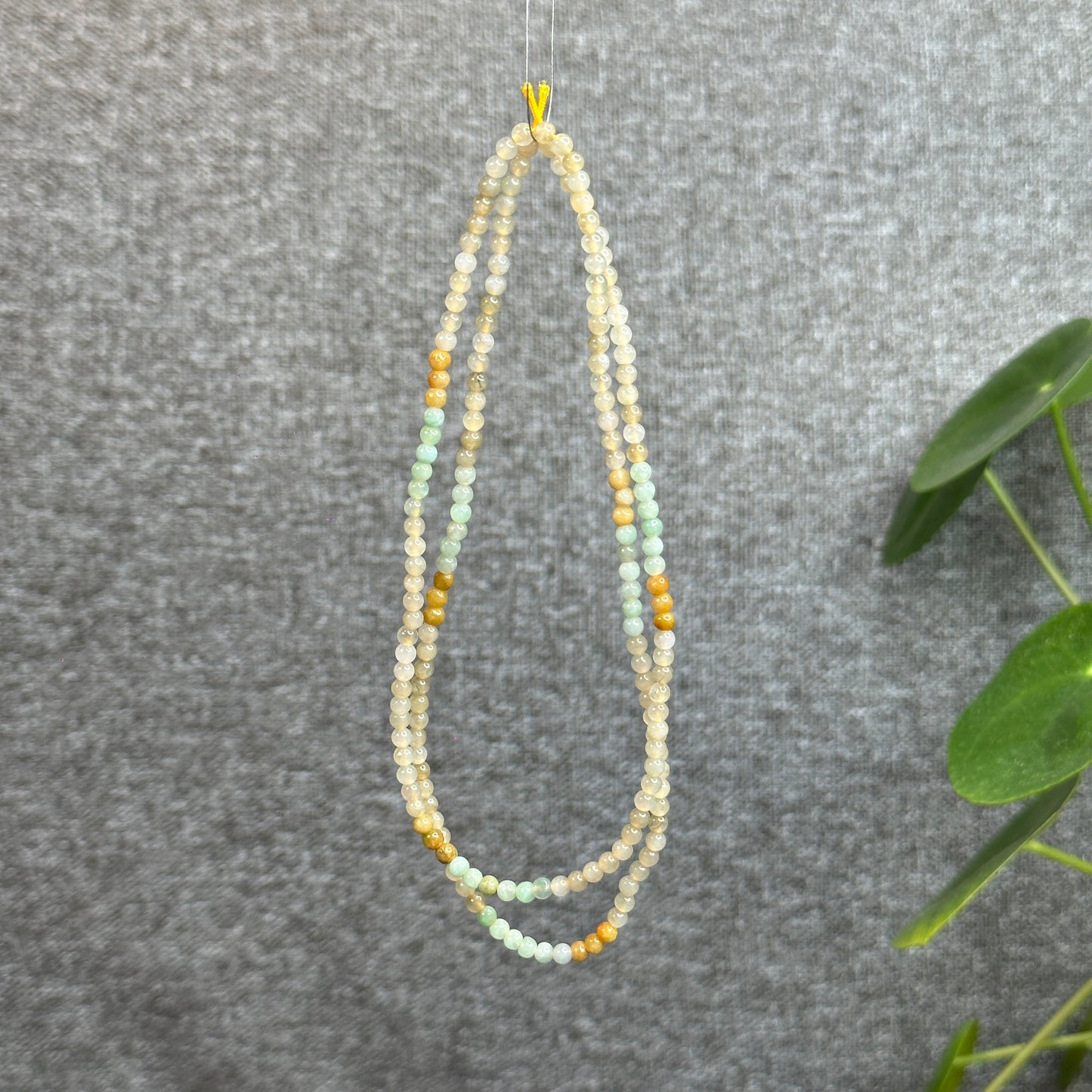 Bracelet triple enveloppe en jade jadéite multicolore orange taille 3,5-4 mm