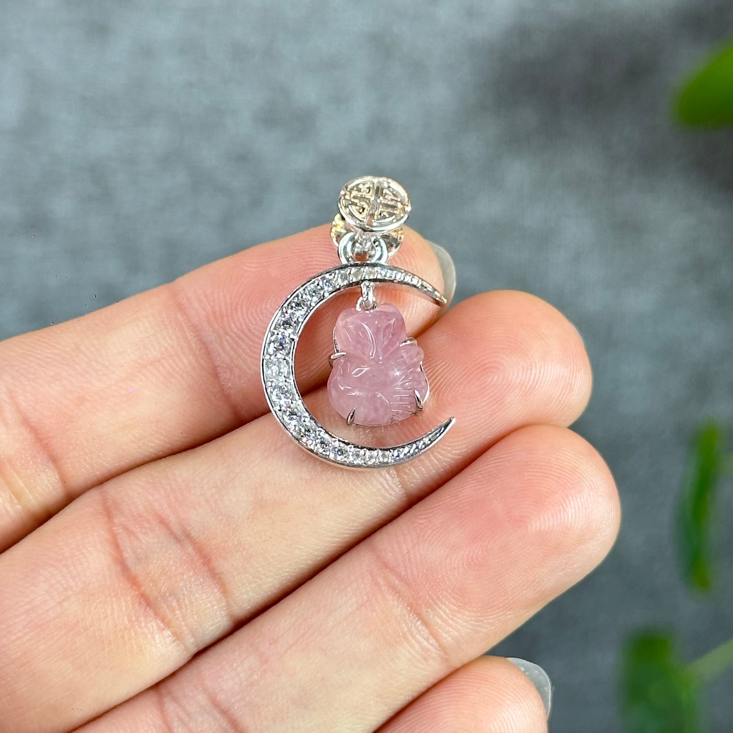 Ho Ly Rose Quartz Pendant In Moon Gold Platted Silver Setting