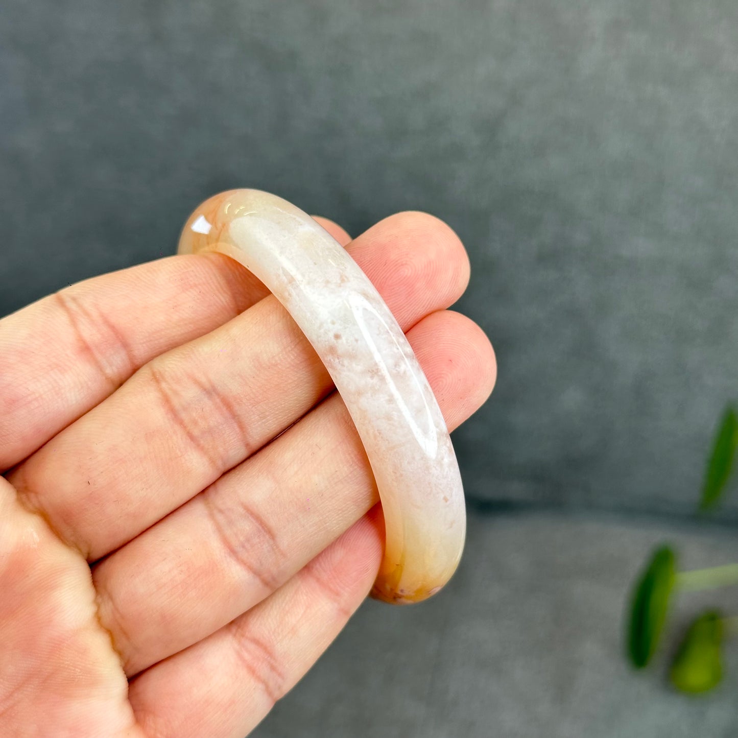 Natural Translucent Floral Agate Bangle Leaf Style Size 55 mm