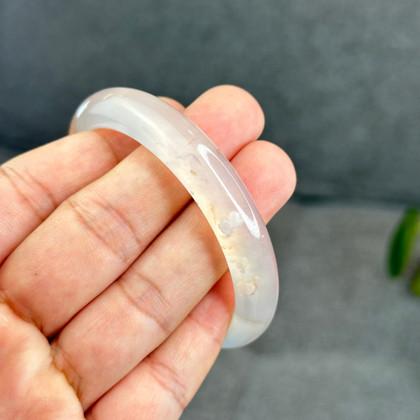 Natural Translucent Floral Agate Bangle Leaf Style Size 56 mm