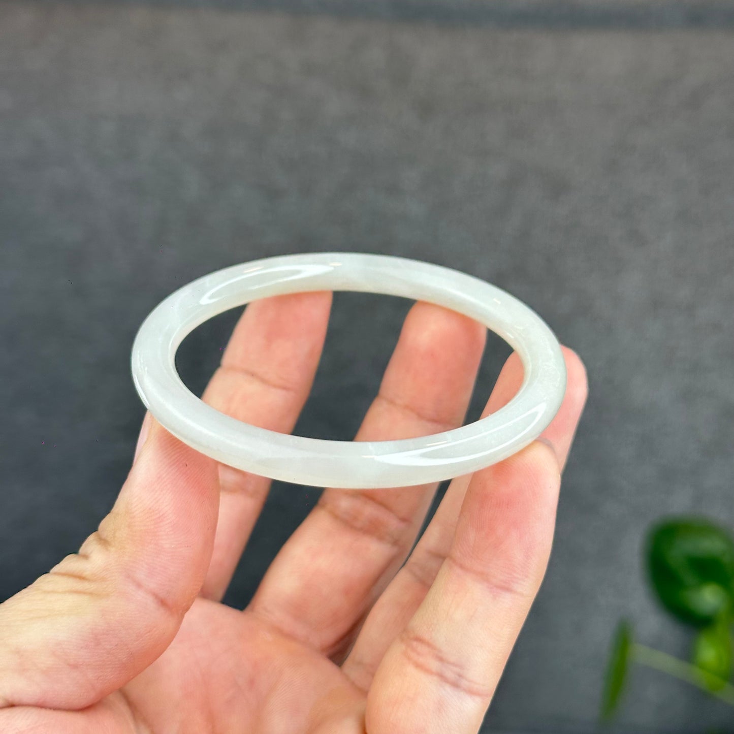 Natural Light White Lotus Root Hetian Nephrite Jade Bangle Chopstick Style Size 56 mm
