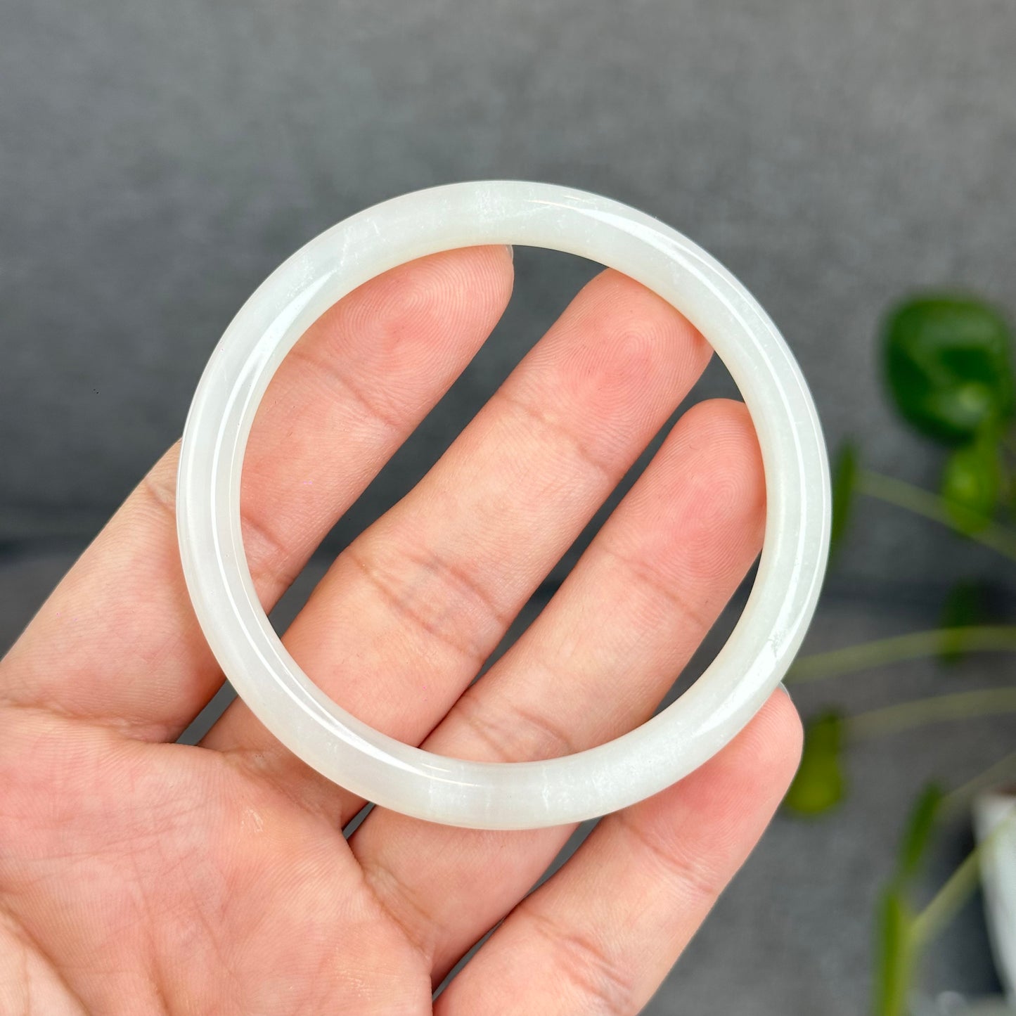 Natural Light White Lotus Root Hetian Nephrite Jade Bangle Chopstick Style Size 56 mm