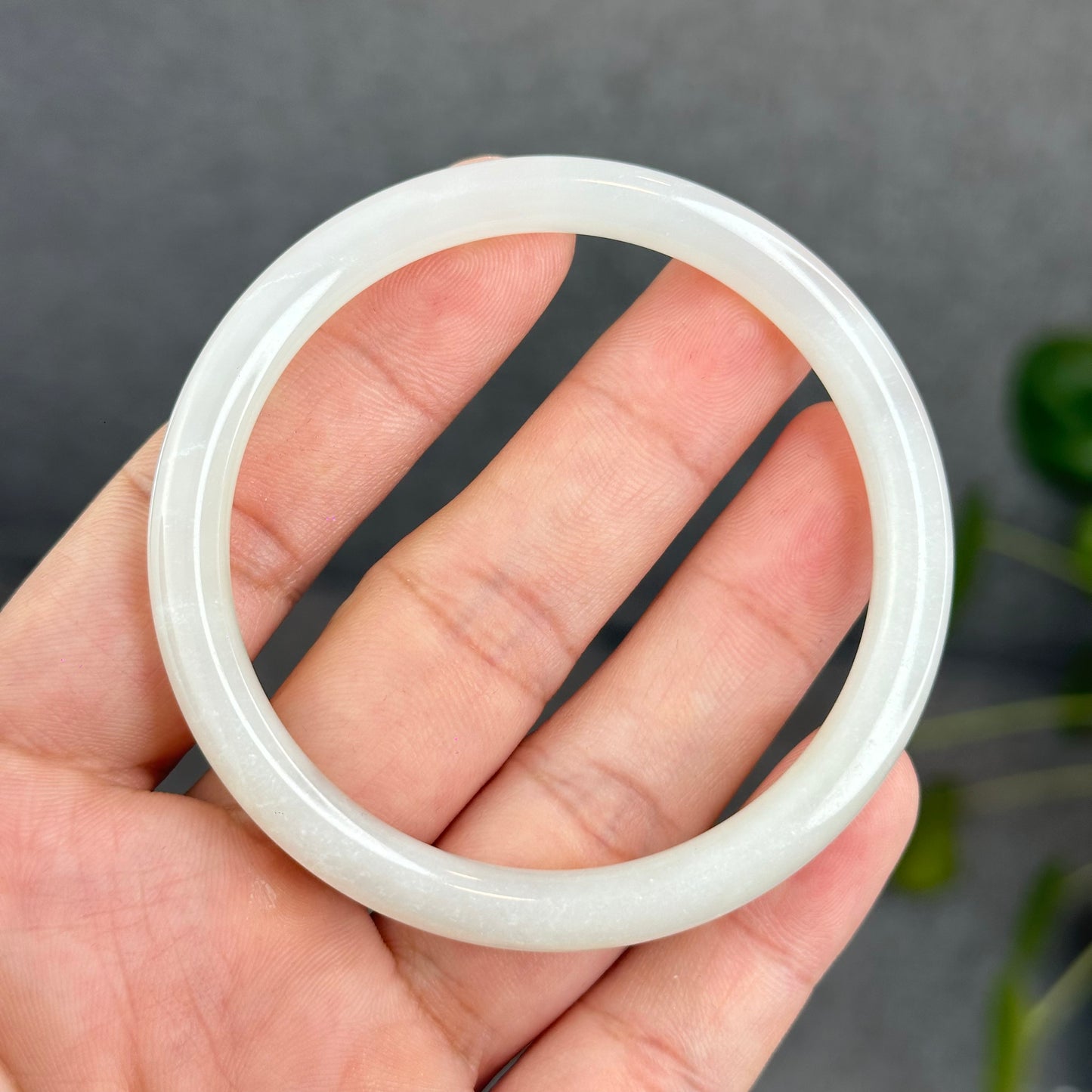 Natural Light White Lotus Root Hetian Nephrite Jade Bangle Chopstick Style Size 56 mm