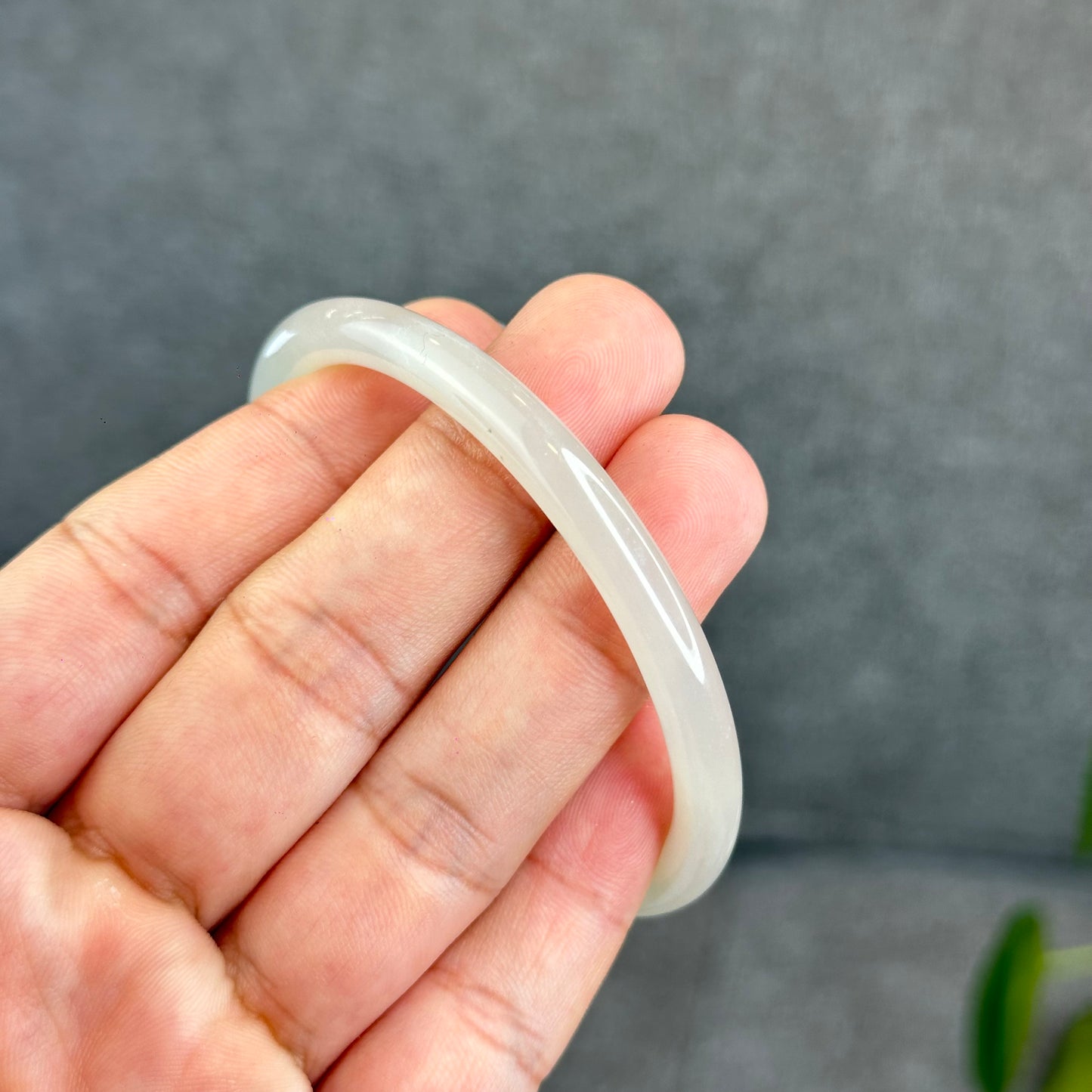 Natural Dark White Lotus Root Hetian Nephrite Jade Bangle Chopstick Style Size 58 mm