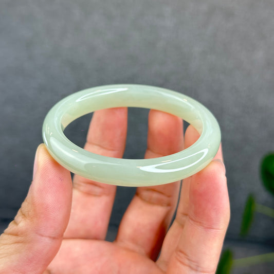 Natural Light Green Hetian Nephrite Jade Bangle Leaf Style Size 51 mm