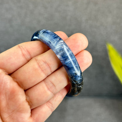 Natural Blue Kyanite VIP Banlge size 55 mm