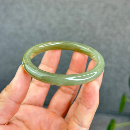 Natural Lake Green Hetian Nephrite Jade Bangle Leaf Style Size 56 mm