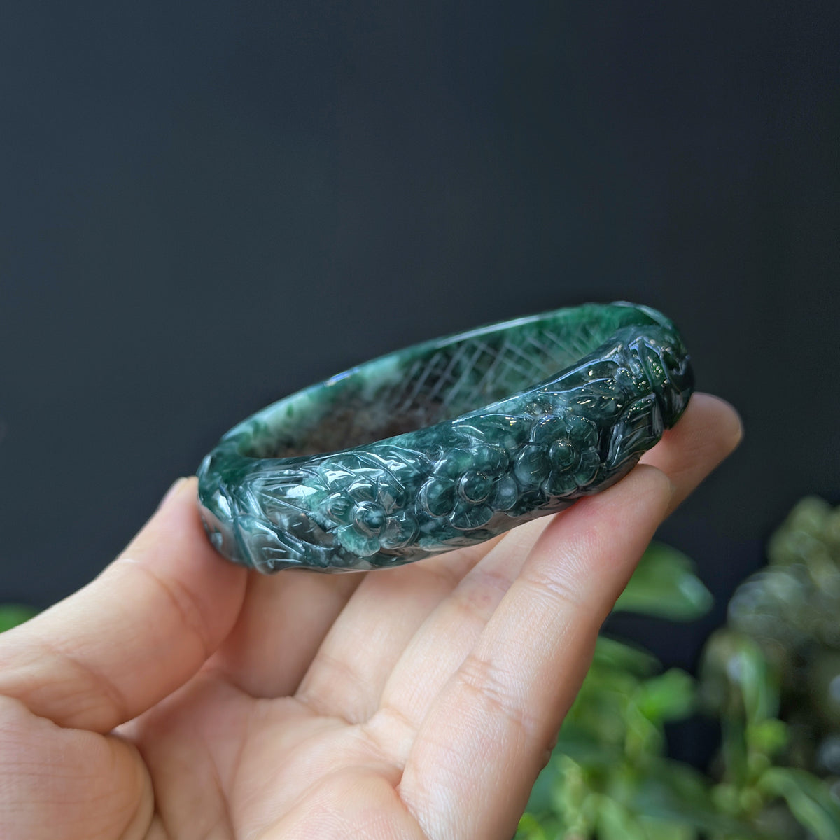 Natural Water Green Floating Flower Carving Jadeite Jade Banlge Leaf Style Size 56 mm