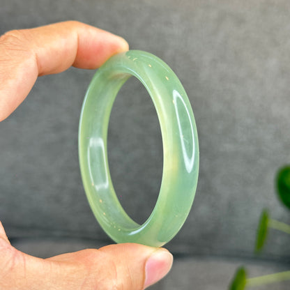 Natural Icy Serpentine Bangle Leaf Style Size 56 mm