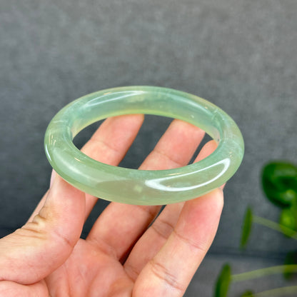Natural Icy Serpentine Bangle Leaf Style Size 57 mm