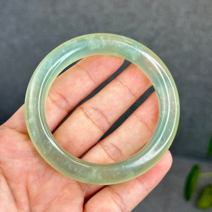 Natural Icy Serpentine Bangle Leaf Style Size 57 mm