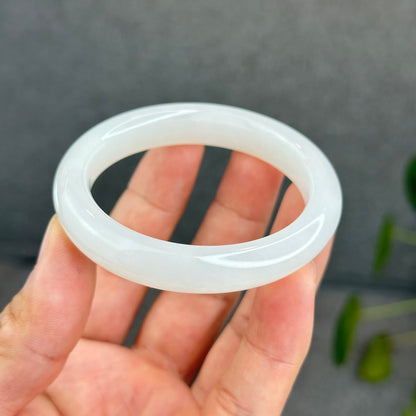 Natural Semi-Translucent White Hetian Nephrite Jade Bangle Leaf Style Size 50.5 mm