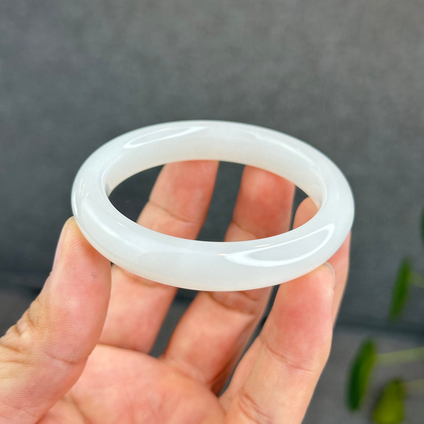 Natural Semi-Translucent White Hetian Nephrite Jade Bangle Leaf Style Size 50.5 mm