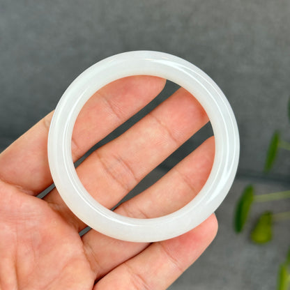 Natural Semi-Translucent White Hetian Nephrite Jade Bangle Leaf Style Size 50.5 mm