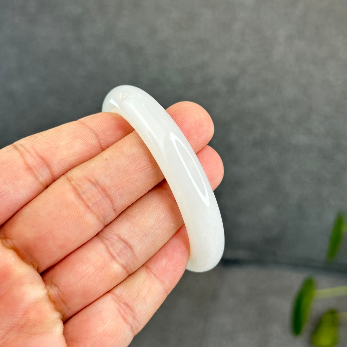 Natural Semi-Translucent White Hetian Nephrite Jade Bangle Leaf Style Size 50.5 mm
