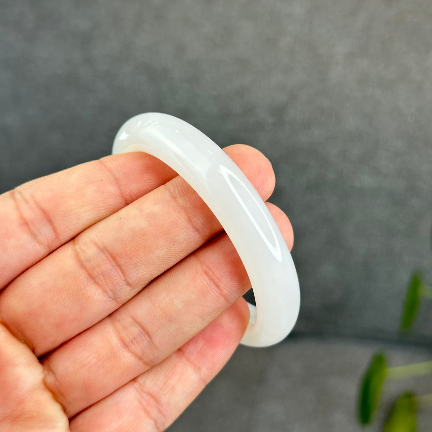 Natural Semi-Translucent White Hetian Nephrite Jade Bangle Leaf Style Size 50.5 mm