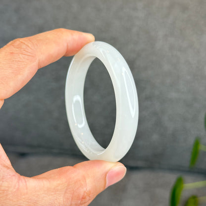Natural Semi-Translucent White Hetian Nephrite Jade Bangle Leaf Style Size 50.5 mm
