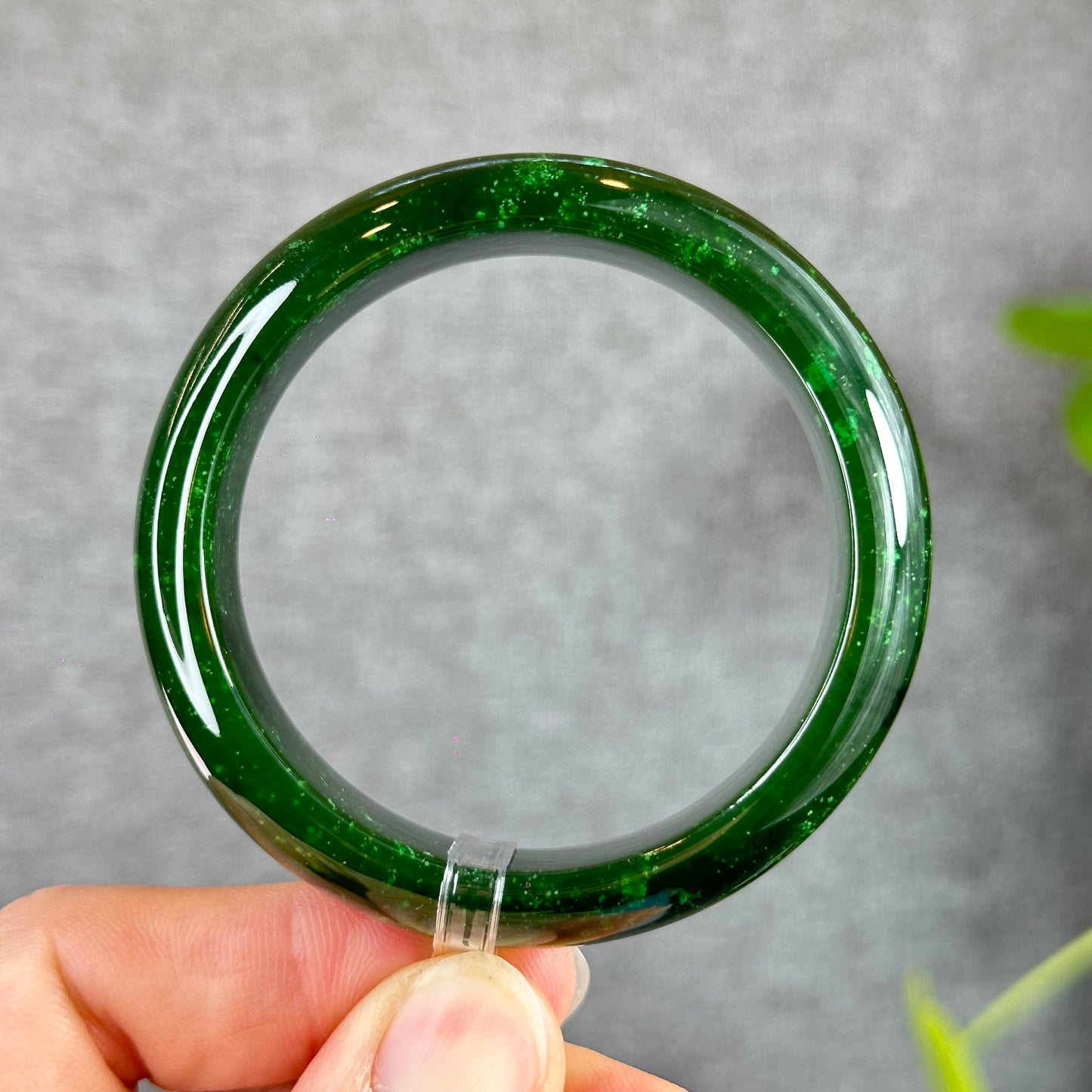 Natural Nephrite Jade Bangle Leaf Style Size 53.3 mm