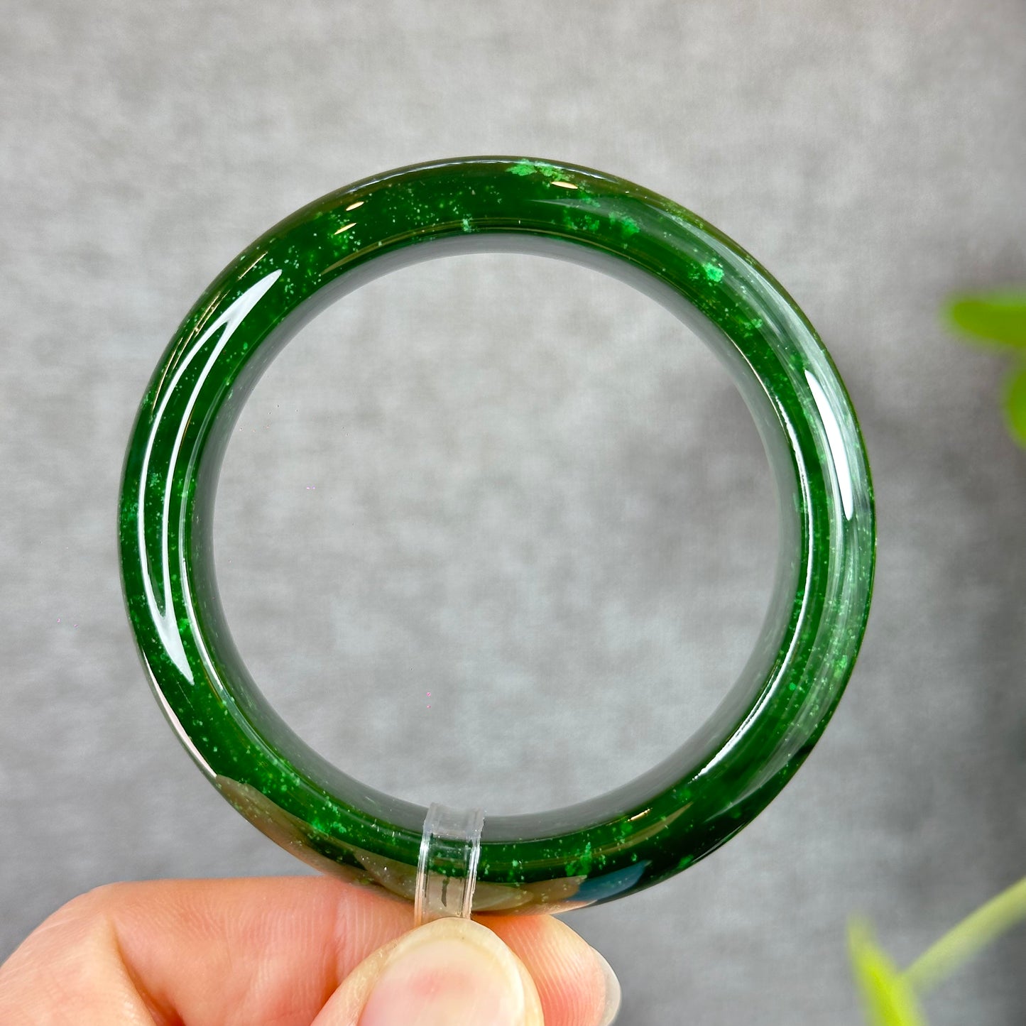 Natural Nephrite Jade Bangle Leaf Style Size 53.3 mm