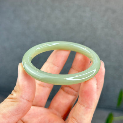 Natural Light Green Hetian Nephrite Jade Bangle Leaf Style Size 51 mm