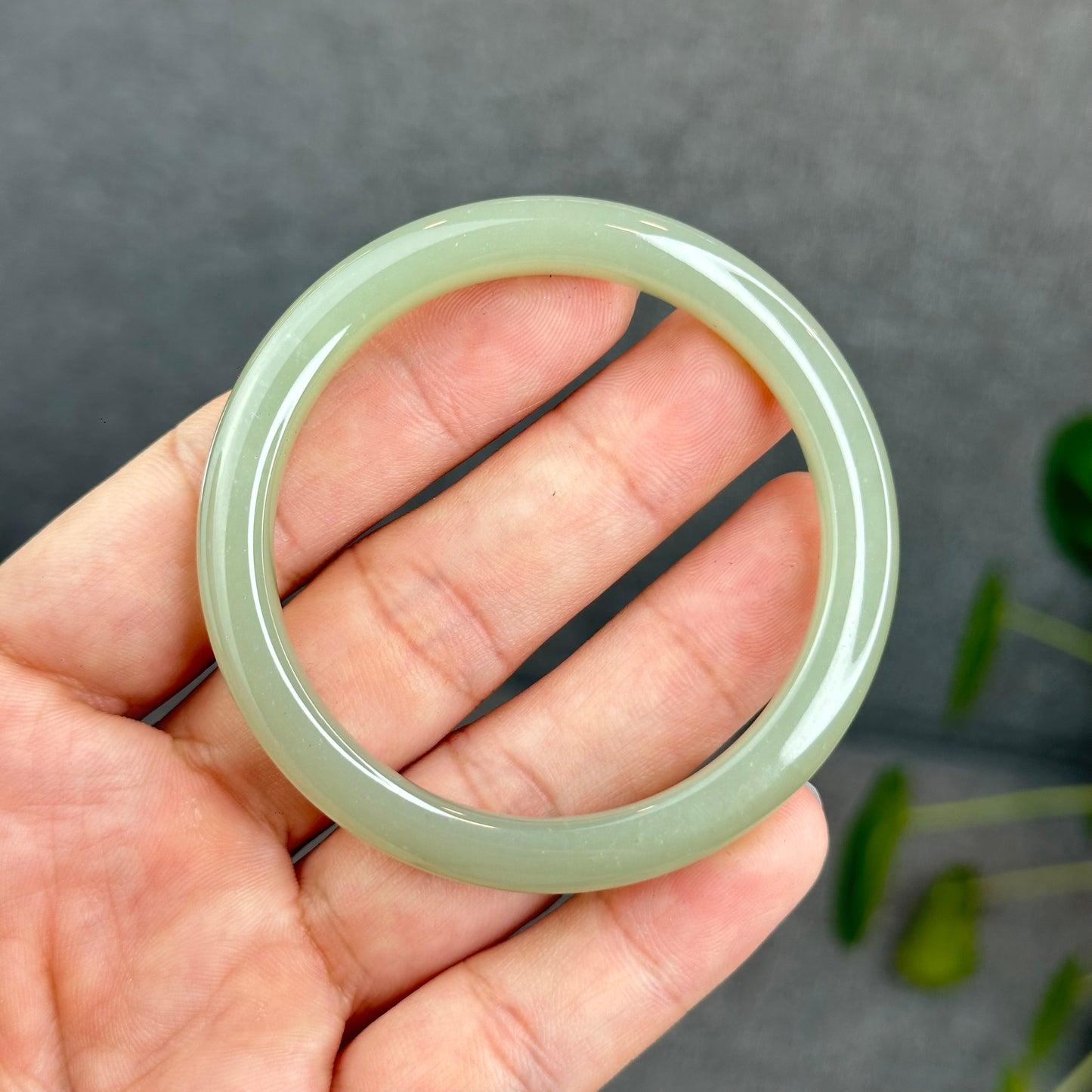 Natural Light Green Hetian Nephrite Jade Bangle Leaf Style Size 51 mm