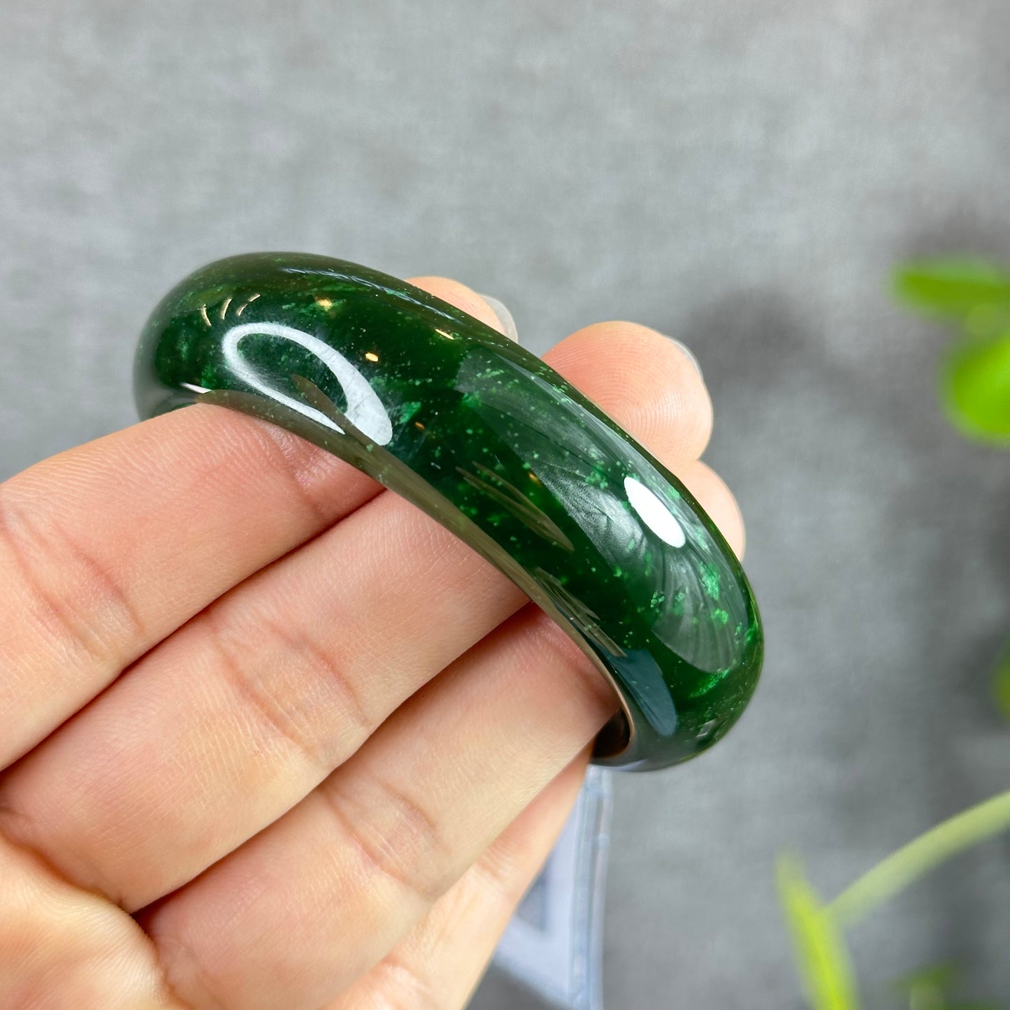 Natural Nephrite Jade Bangle Leaf Style Size 53.3 mm