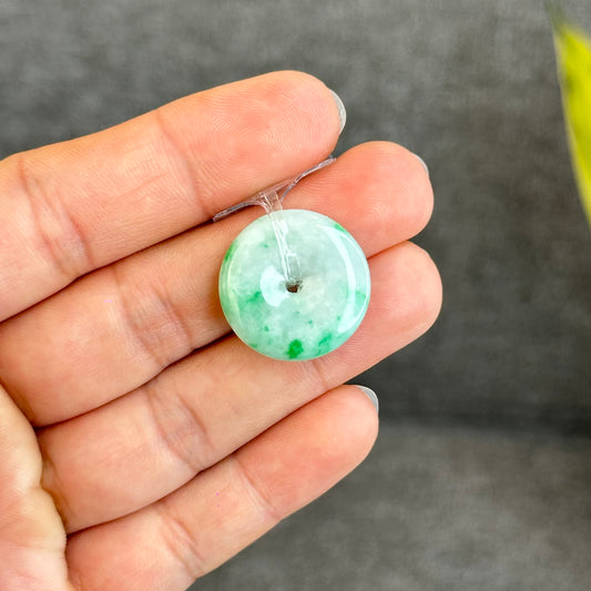 Natural Bright Apple Green Dong Dieu Jadeite Jade Type A Donut
