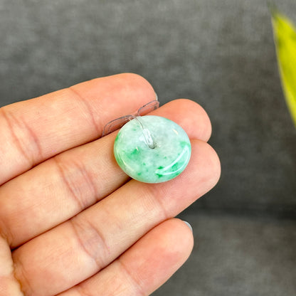 Natural Bright Apple Green Dong Dieu Jadeite Jade Type A Donut