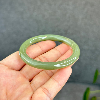 Natural Green Tea Hetian Nephrite Jade Bangle Chopstick Style Size 52 mm