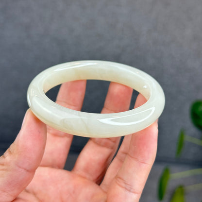 Natural Milky Beige Hetian Nephrite Jade Bangle Leaf Style Size 57.7 mm