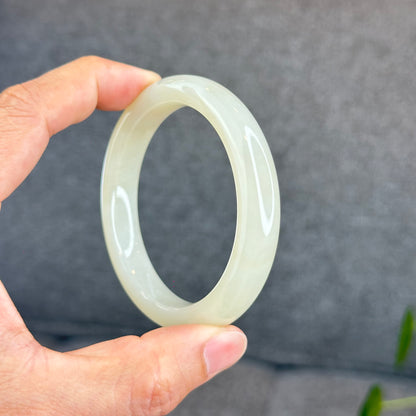 Natural Milky Beige Hetian Nephrite Jade Bangle Leaf Style Size 57.7 mm