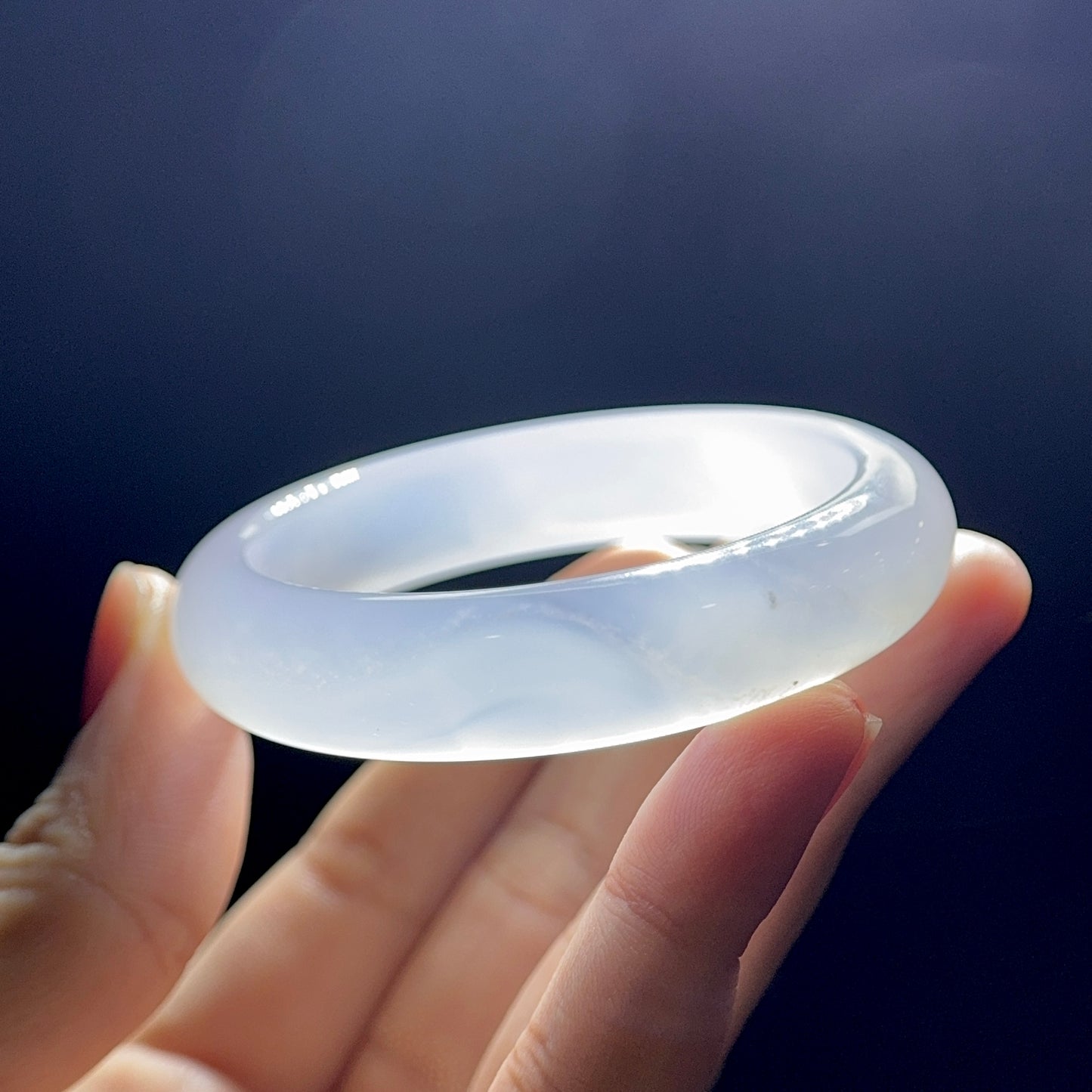 Natural Agate Bangle Leaf Style Size 50 mm