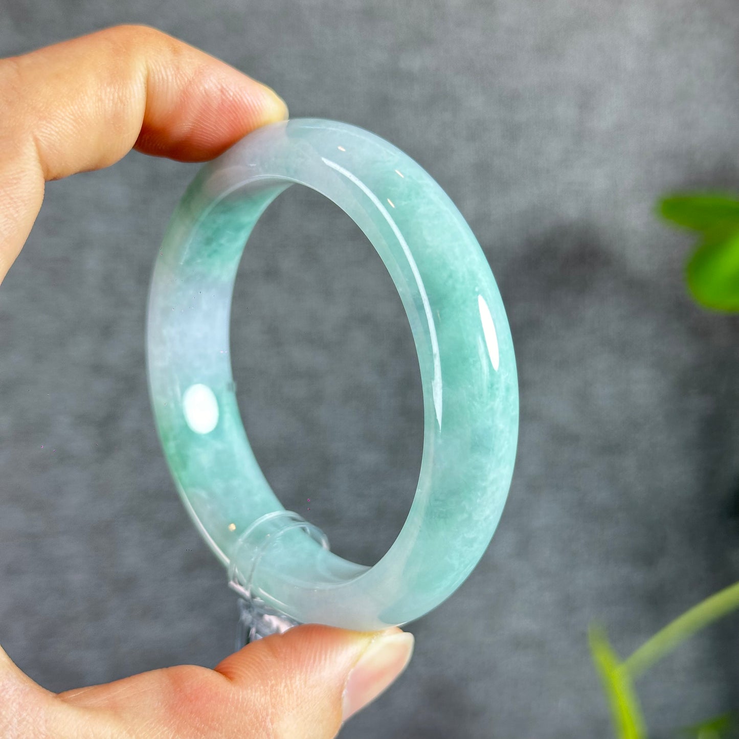 Semi Translucent Light Green Jadete Jade Bangle Leaf Style Size 55 mm