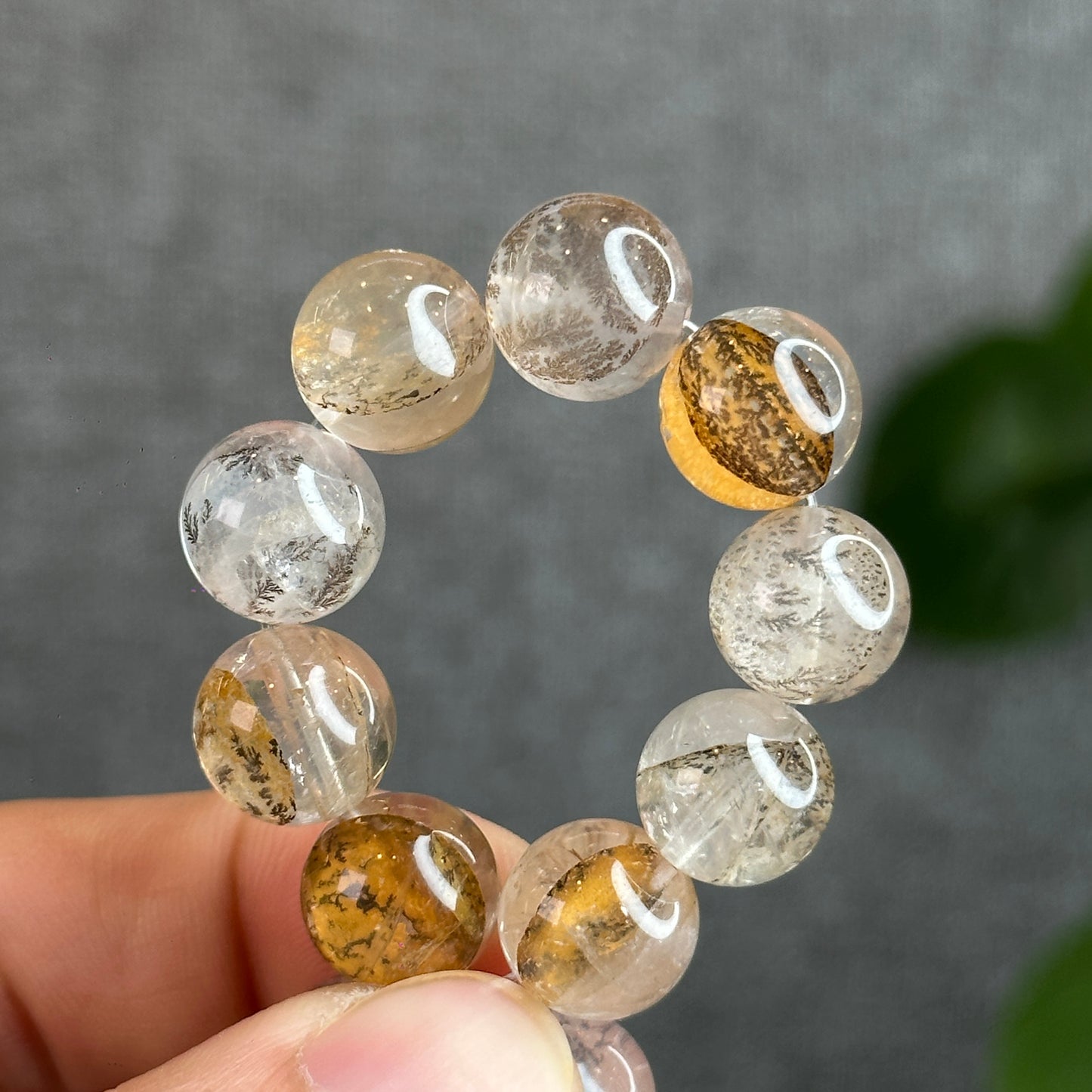 Dendritic Quartz Bracelet Size 11 mm