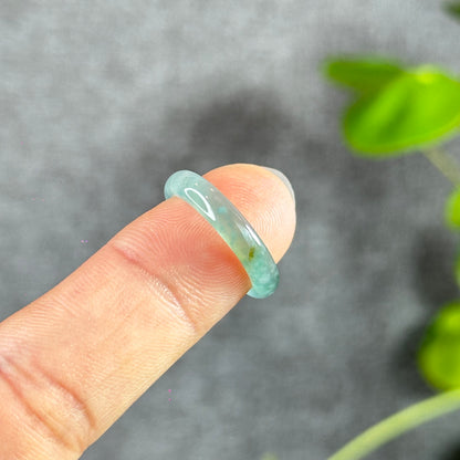 Jadeite vert d'eau translucide Super VIP, taille de bague 1.6